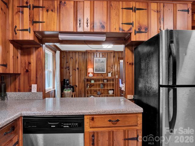 6210 Grove Park Boulevard, Charlotte, NC 28215