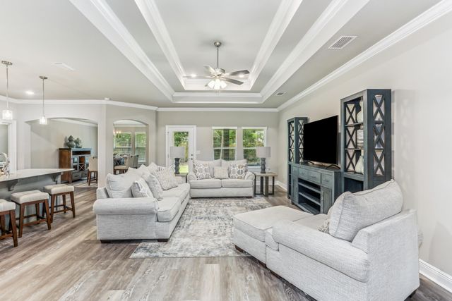 7613 Hatteras Drive, Navarre, FL 32566