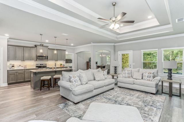 7613 Hatteras Drive, Navarre, FL 32566