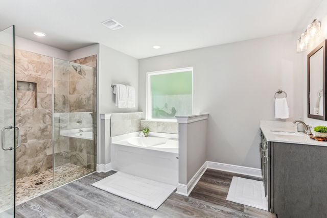 7613 Hatteras Drive, Navarre, FL 32566