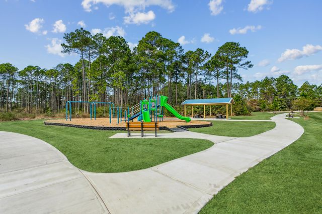 7613 Hatteras Drive, Navarre, FL 32566