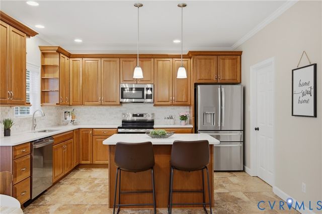 11807 Longfellow Dr, Midlothian, VA 23112