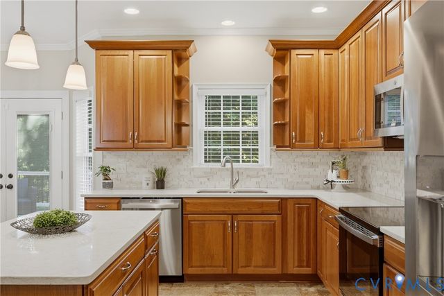 11807 Longfellow Dr, Midlothian, VA 23112