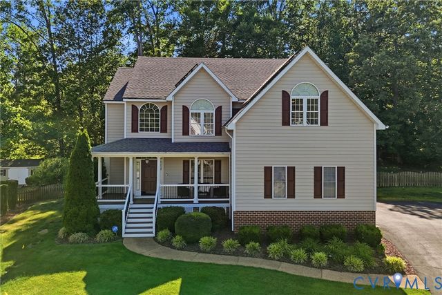 11807 Longfellow Dr, Midlothian, VA 23112