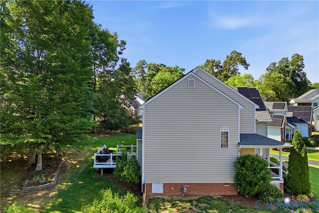 11807 Longfellow Dr, Midlothian, VA 23112