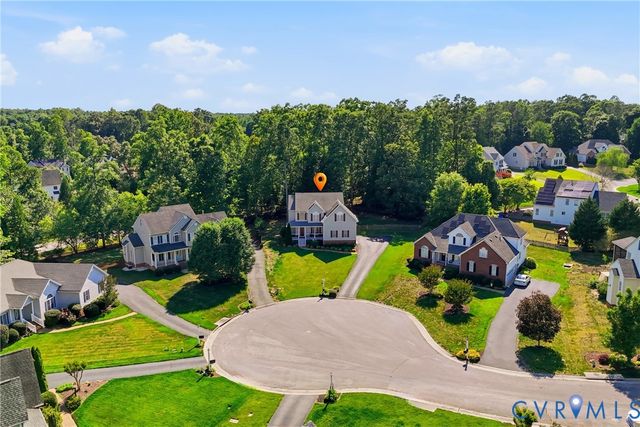 11807 Longfellow Dr, Midlothian, VA 23112