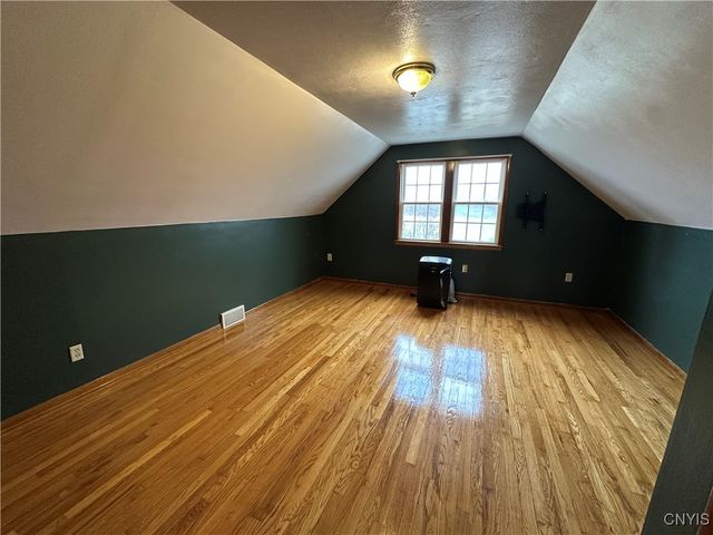 7336 Wheatley Road, Cicero, NY 13057