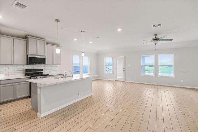 1214 Oak Barrel Run, Richmond, TX 77406