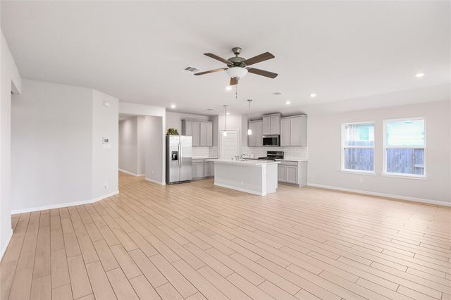 1214 Oak Barrel Run, Richmond, TX 77406