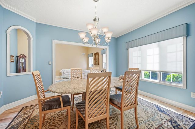 36 Wintons Way, Monroe, NJ 08831