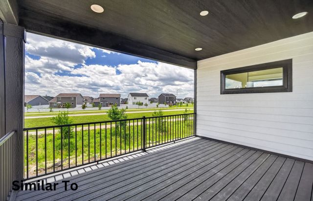 1435 NW Bull Run Court, Waukee, IA 50263