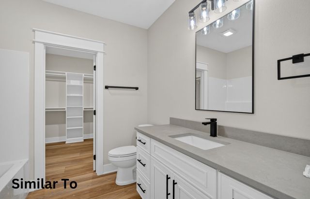 1435 NW Bull Run Court, Waukee, IA 50263