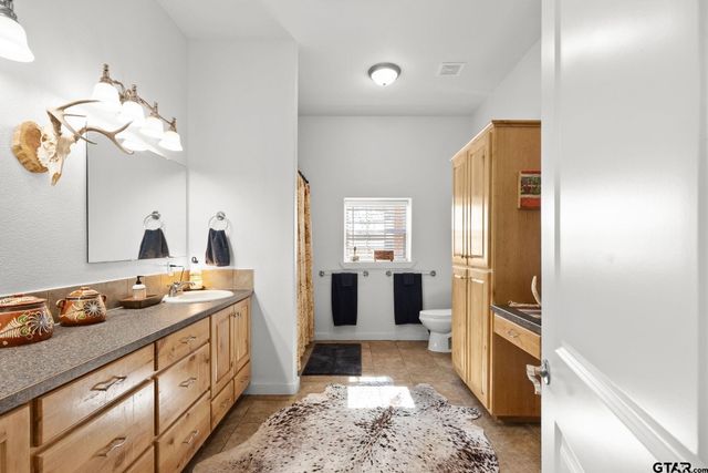 24 County Road 1060, Talco, TX 75487