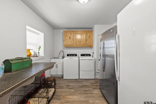 24 County Road 1060, Talco, TX 75487