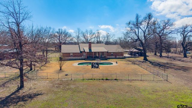 24 County Road 1060, Talco, TX 75487