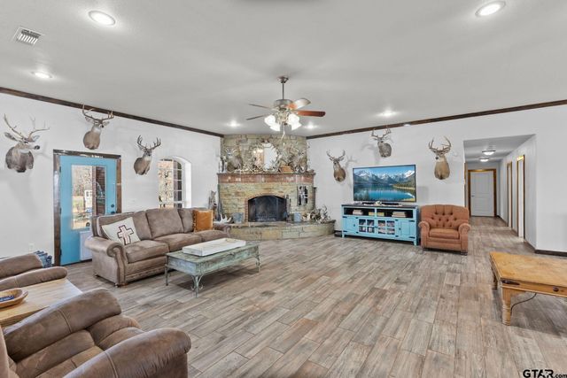 24 County Road 1060, Talco, TX 75487