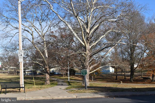 2210 N CHURCH ST, Wilmington, DE 19802