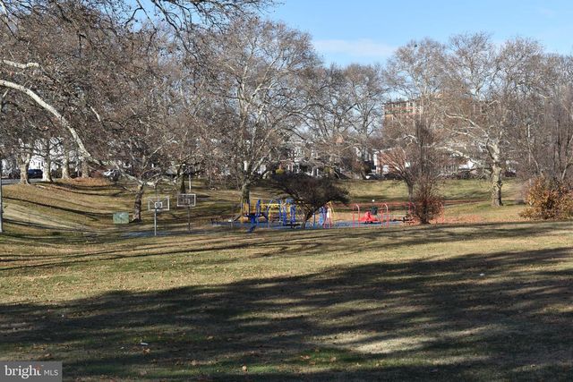 2210 N CHURCH ST, Wilmington, DE 19802