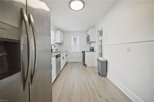 1074 Norview AVE A, Norfolk, VA 23513