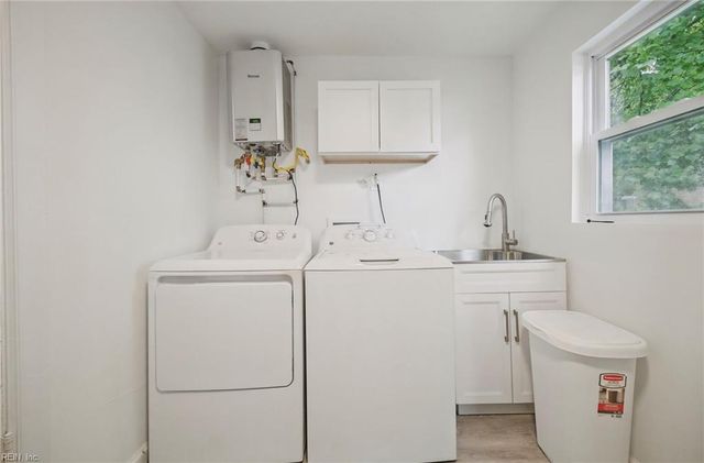 1074 Norview AVE A, Norfolk, VA 23513