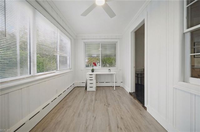 1074 Norview AVE A, Norfolk, VA 23513