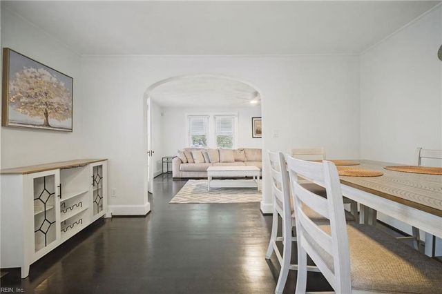 1074 Norview AVE A, Norfolk, VA 23513