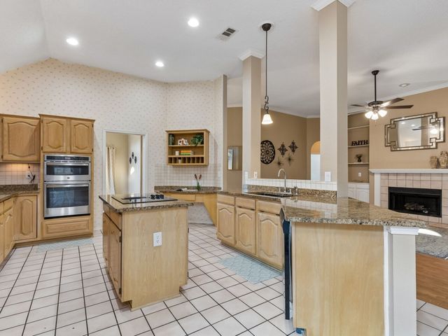 1008 E Grubb Drive, Mesquite, TX 75149
