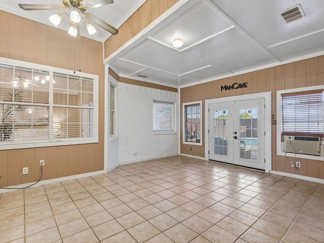 1008 E Grubb Drive, Mesquite, TX 75149