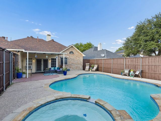 1008 E Grubb Drive, Mesquite, TX 75149