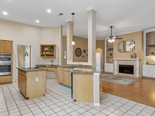 1008 E Grubb Drive, Mesquite, TX 75149