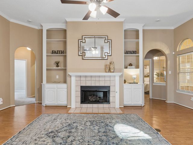 1008 E Grubb Drive, Mesquite, TX 75149