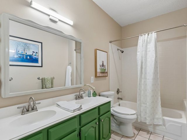 1008 E Grubb Drive, Mesquite, TX 75149