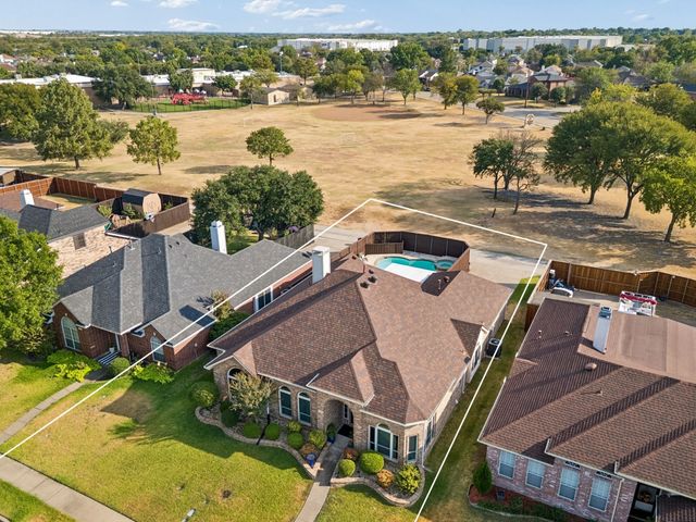 1008 E Grubb Drive, Mesquite, TX 75149