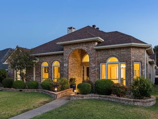 1008 E Grubb Drive, Mesquite, TX 75149