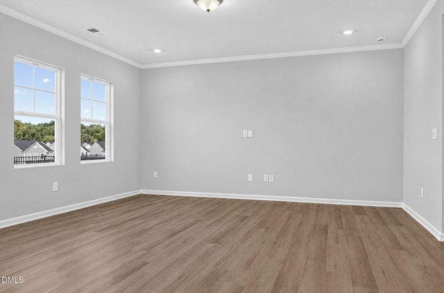 1581 Maple Branch Circle, Graham, NC 27253