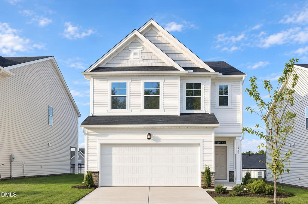 1581 Maple Branch Circle, Graham, NC 27253