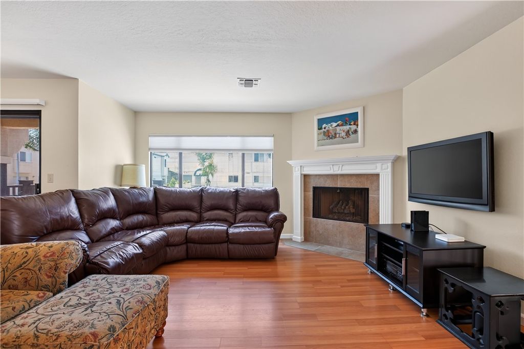 Image 12 of property listing at 214 Stimson Avenue, Pismo Beach, CA 93449
