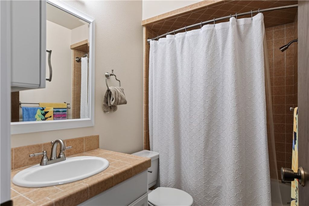 Image 28 of property listing at 214 Stimson Avenue, Pismo Beach, CA 93449