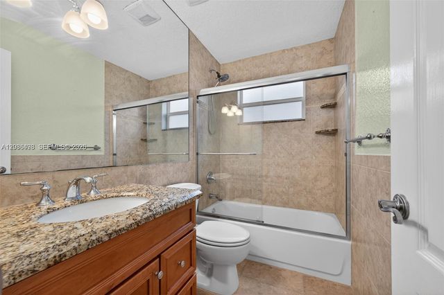 5340 NE 17th Terrace 1, Fort Lauderdale, FL 33334