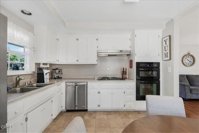 249 Bluefield Avenue, Thousand Oaks, CA 91320