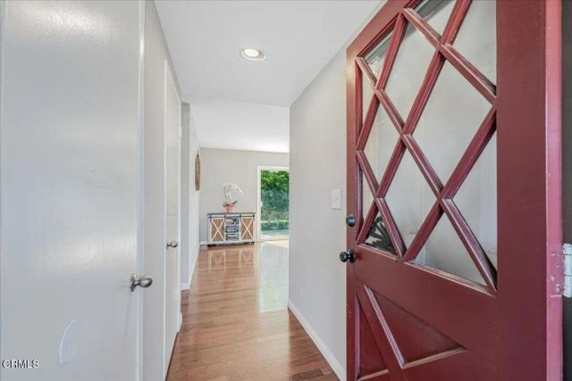 249 Bluefield Avenue, Thousand Oaks, CA 91320