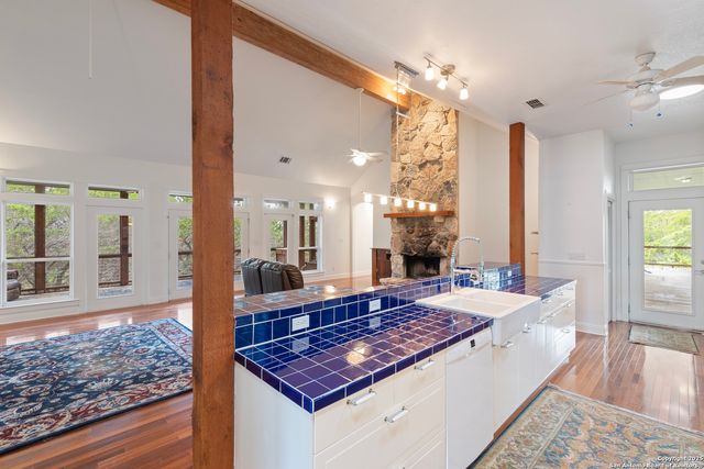 3701 fischer store, Wimberley, TX 78676
