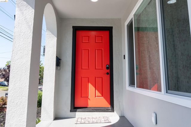 2427 67Th Ave, Oakland, CA 94605