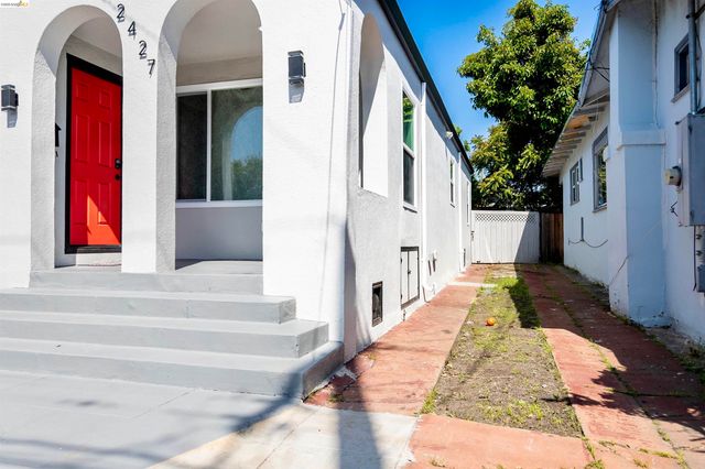 2427 67Th Ave, Oakland, CA 94605