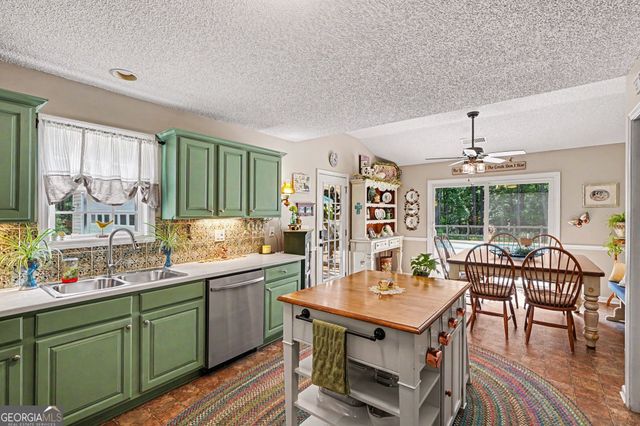 1808 Stallings Road, Senoia, GA 30276