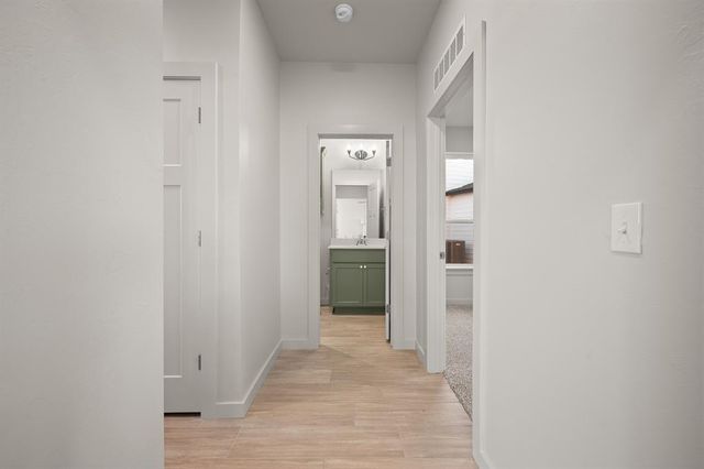 18020 Anthem Boulevard, Edmond, OK 73012