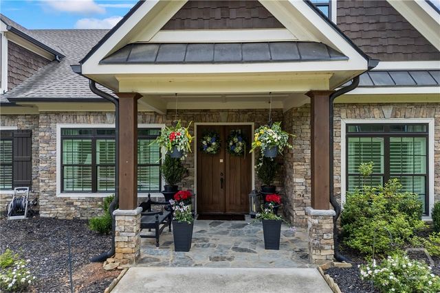 206 Highgrove Estates Drive, Monroe, GA 30655