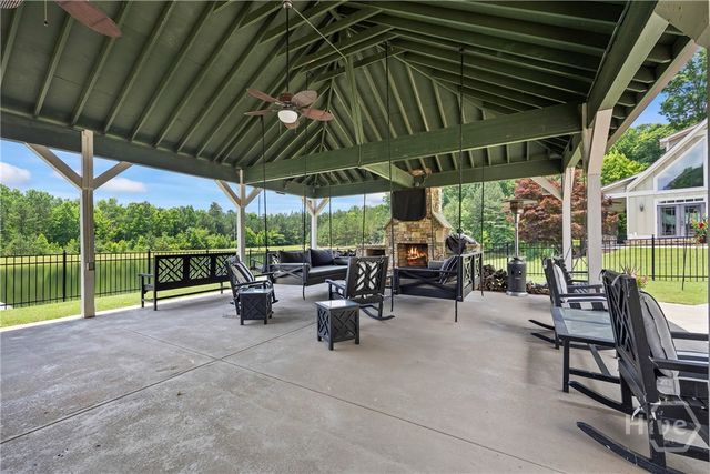 206 Highgrove Estates Drive, Monroe, GA 30655