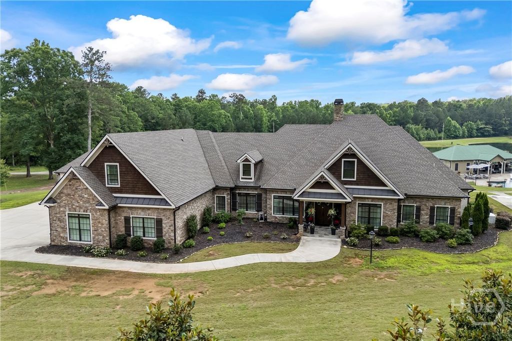 206 Highgrove Estates Drive, Monroe, GA 30655