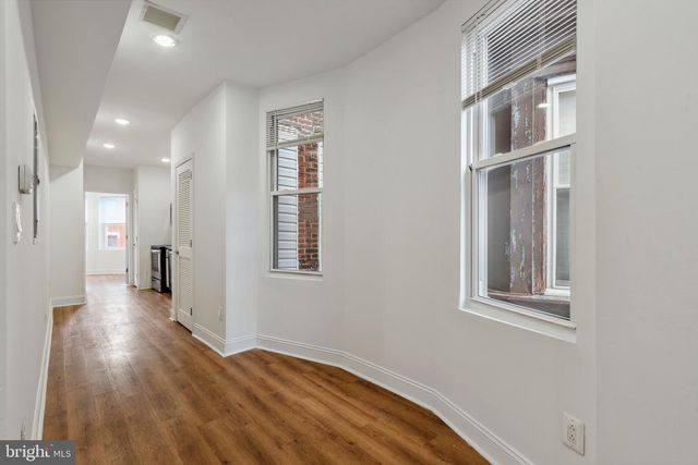 2718 N 11TH ST, Philadelphia, PA 19133